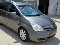 Usado Toyota Corolla Verso Sol 116 CV (85 kW) 2005 Gris / plata Monovolumen