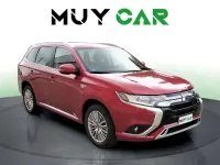 Usado Mitsubishi Outlander P-HEV 224 CV (164 kW) 2018 Rojo SUV