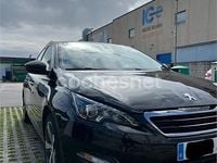 Usado Peugeot 308 SW Allure 130 CV (95 kW) 2015 Negro Familiar