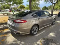 Usado Ford Mondeo ST-Line 165 CV (121 kW) 2018 Beige Berlina