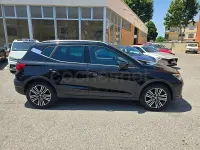 Usado Seat Arona FR 116 CV (85 kW) 2025 Negro SUV