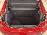 Usado Peugeot 208 Allure 102 CV (75 kW) 2024 Rojo Utilitario