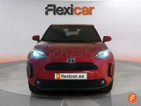 Usado Toyota Yaris Cross Active 116 CV (85 kW) 2024 Granate SUV