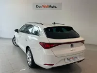 Usado Seat Leon Style 116 CV (85 kW) 2025 Blanco
