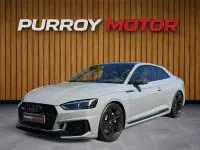 Usado Audi RS5 S-Line 450 CV (330 kW) 2018 Gris / plata Coupe
