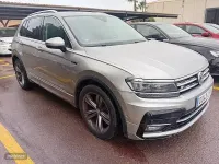 Usado VW Tiguan R-line 150 CV (110 kW) 2020 Gris SUV
