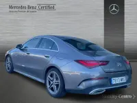 Usado Mercedes CLA200 AMG line 163 CV (119 kW) 2024 Mountaingrau  met. Coupe