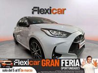 Usado Toyota Yaris Hybrid Sport 116 CV (85 kW) 2023 Gris Utilitario
