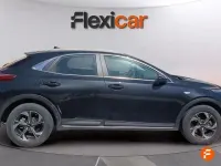Usado Kia XCeed 100 CV (73 kW) 2024 Negro SUV