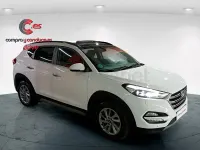 Usado Hyundai Tucson Style 141 CV (103 kW) 2018 Blanco SUV