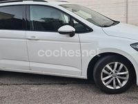 Usado VW Touran Business 115 CV (84 kW) 2018 Blanco Monovolumen