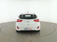 Usado Hyundai i30 100 CV (73 kW) 2015 Blanco Berlina