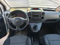 Usado Citroën Berlingo 75 CV (55 kW) 2018 Blanco Monovolumen