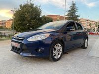Begagnad Ford Focus Trend 95 HK (69 kW) 2013 Blå Sedan