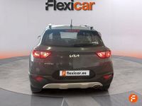 Usado Kia Stonic 84 CV (61 kW) 2023 Gris SUV