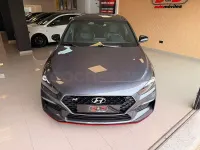 Usado Hyundai i30 N Performance 275 CV (202 kW) 2020 Gris / plata Berlina