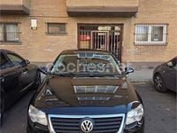 Usado VW Passat Sportline 140 CV (102 kW) 2008 Negro Berlina