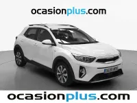 Usado Kia Stonic 101 CV (74 kW) 2024 Blanco SUV