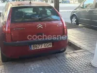 Usado Citroën C4 92 CV (67 kW) 2008 Granate Berlina