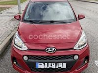 Usado Hyundai i10 87 CV (63 kW) 2017 Rojo Utilitario