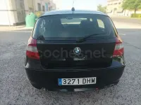Usado BMW 118 122 CV (89 kW) 2005 Negro Utilitario