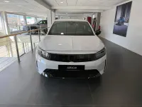 Nuevo Opel Corsa 100 CV (73 kW) 2026 Blanco Utilitario