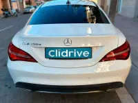 Usado Mercedes CLA200 136 CV (100 kW) 2017 Blanco Coupe