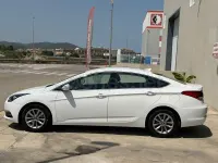 Usado Hyundai i40 135 CV (99 kW) 2017 Blanco Berlina