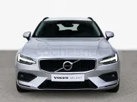 Usado Volvo V60 Momentum 150 CV (110 kW) 2019 Gris / plata Familiar