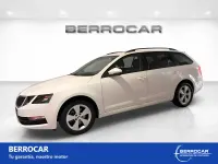 Usado Skoda Octavia Ambition 115 CV (84 kW) 2019 Blanco Familiar