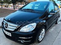 Usado Mercedes B180 109 CV (80 kW) 2011 Negro Monovolumen