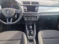 Usado Skoda Fabia Active 75 CV (55 kW) 2018 Blanco Berlina