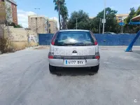 Usado Opel Corsa Comfort 75 CV (55 kW) 2002 Blanco Utilitario