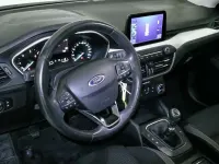 Usado Ford Focus Trend 95 CV (69 kW) 2022 Blanco Utilitario