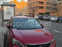 Usado Peugeot 3008 Allure 130 CV (95 kW) 2019 Granate SUV