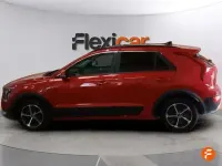 Usado Kia Niro 183 CV (134 kW) 2023 Rojo SUV