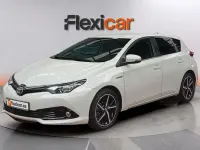 Usado Toyota Auris Hybrid Edition 136 CV (100 kW) 2018 Blanco Berlina