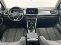 Usado VW T-Roc Life 110 CV (80 kW) 2024 Negro SUV
