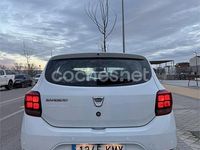 Usado Dacia Sandero Ambiance 73 CV (53 kW) 2018 Blanco Berlina
