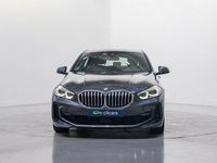 Usado BMW 118 M Sport 150 CV (110 kW) 2021 Gris / plata Utilitario