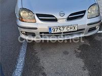 Usado Nissan Almera Tino Acenta 136 CV (100 kW) 2003 Gris / plata Monovolumen