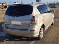 Usado Toyota Corolla Verso Sol 116 CV (85 kW) 2005 Gris / plata Monovolumen