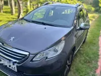 Usado Peugeot 2008 Allure 120 CV (88 kW) 2015 Gris SUV