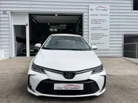 Usado Toyota Corolla Style 122 CV (89 kW) 2021 Blanco Berlina
