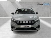 Usado Dacia Sandero Expression 101 CV (74 kW) 2024 Gris / plata Berlina