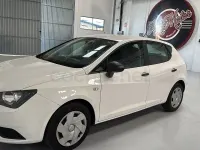 Usado Seat Ibiza Reference 90 CV (66 kW) 2012 Blanco Berlina