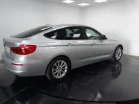 Usado BMW 318 136 CV (100 kW) 2017 Gris Berlina