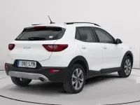 Usado Kia Stonic 100 CV (73 kW) 2022 SUV