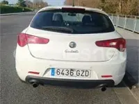 Usado Alfa Romeo Giulietta Distinctive 170 CV (125 kW) 2010 Blanco Utilitario