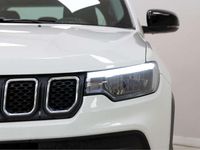 Usado Jeep Compass Altitude 129 CV (94 kW) 2024 Blanco SUV